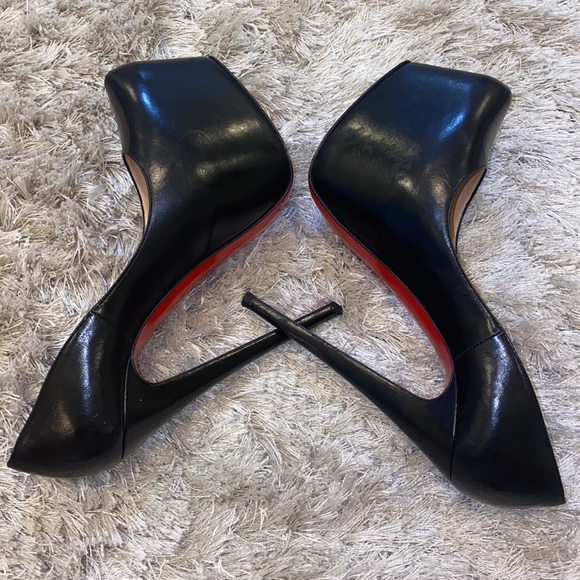 Heels - Picture 6 of 12